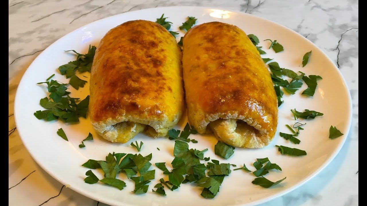 Рулет с мясным фаршем и картошкой