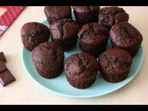 Шоколадные кексы на дрожжах с творожным кремом