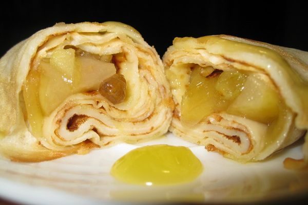 Блинчики с яблоками